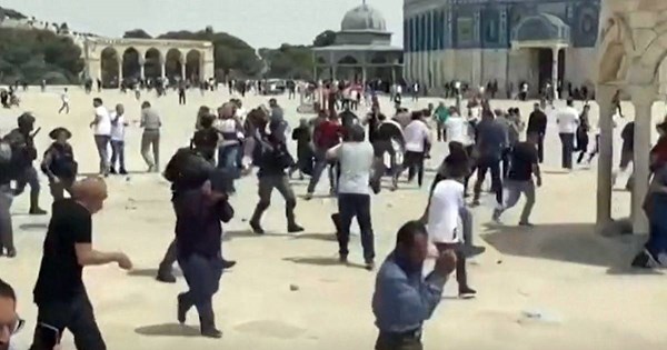 Dan nakon primirja kod važne džamije izbio žestoki sukob Palestinaca i Izraelaca