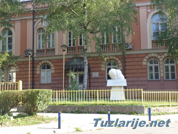 Tuzlarije