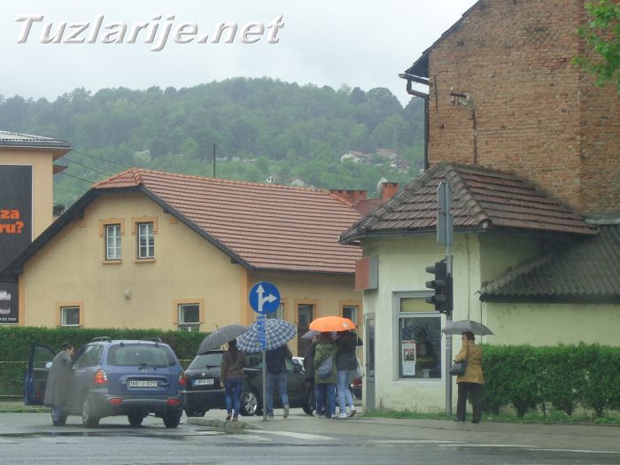 Tuzlarije - osnovna �kola centar