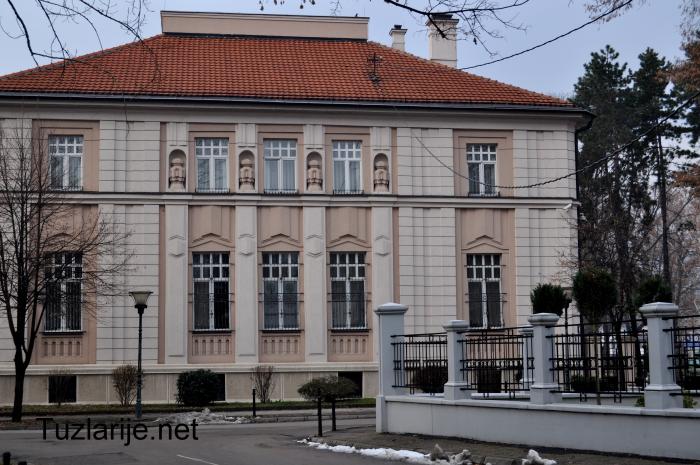 Tuzlarije