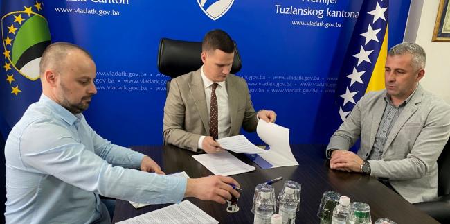 Tuzlarije