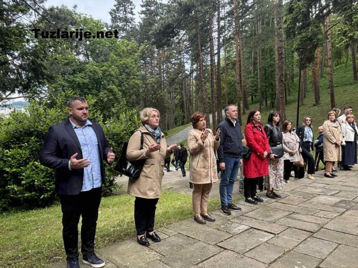 Tuzlarije