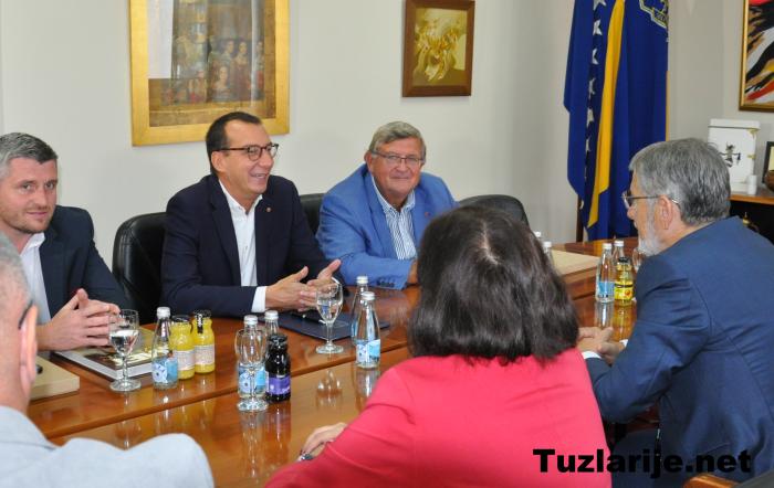 Tuzlarije