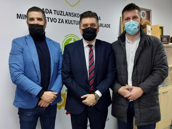 Tuzlarije