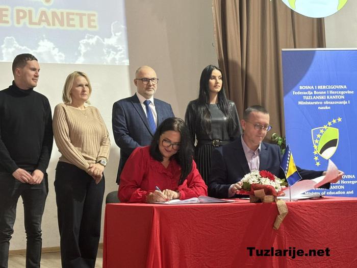 Tuzlarije