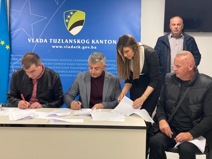 Tuzlarije