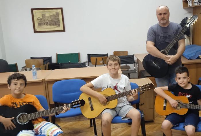 Tuzlarije