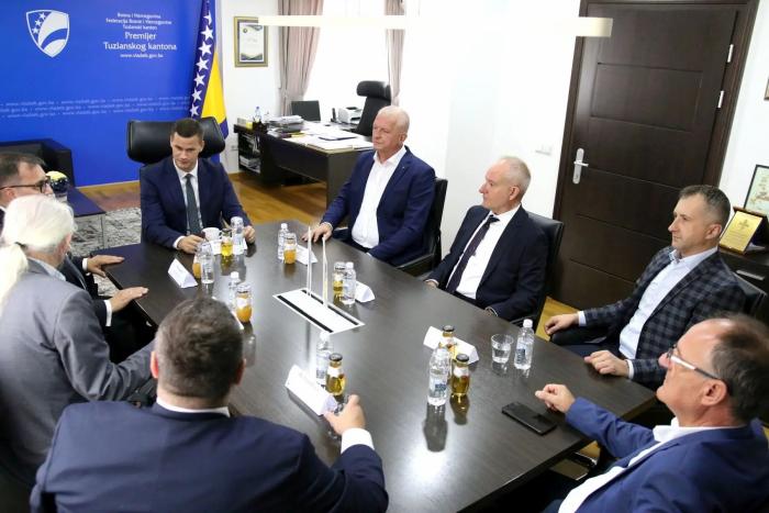 Tuzlarije