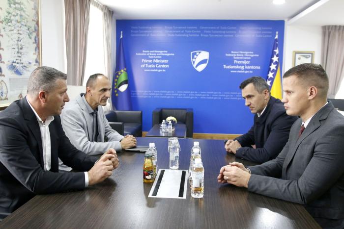 Tuzlarije