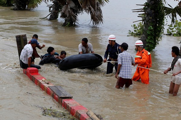 VIDEO Zbog pucanja brane u Mijanmaru poplavljeno najmanje 85 sela
