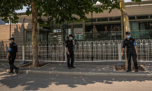 Kina naredila zatvaranje američkog konzulata u Chengduu: "Odgovornost je na SAD-u"