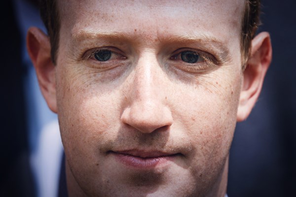 Zuckerberg: Trump je na Fejsu i Instagramu blokiran na neodređeno vrijeme