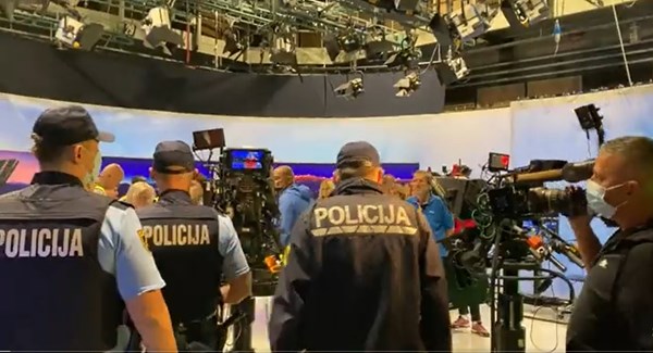 Antivakseri upali u studio slovenske javne televizije, pogledajte snimke