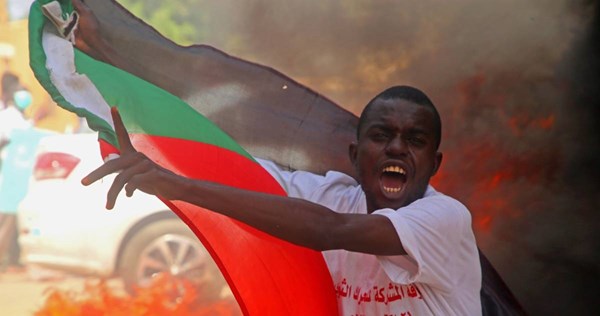 Državni udar u Sudanu, vojska uhapsila premijera i većinu ministara