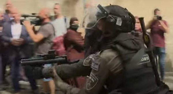 Novi sukobi u Jeruzalemu: Ozlijeđeno 20 ljudi, policija koristila gumene metke