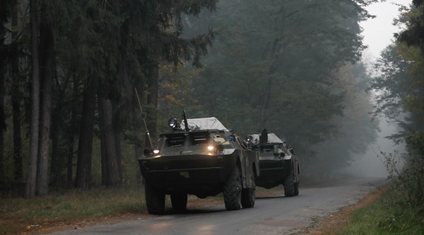 Ukrajina traži od Zapada više teške artiljerije. Žele 1000 haubica, 500 tenkova...