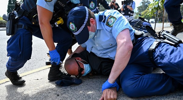 Sud u Australiji poništio više od 30 tisuća kazni za kršenje koronamjera