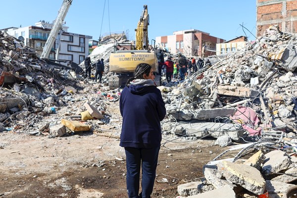 Policija privela 12 ljudi zbog srušenih zgrada u Turskoj, to je tek početak