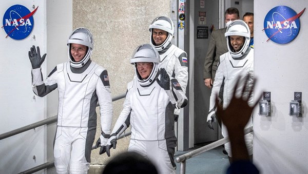 Astronauti došli SpaceX-om na Međunarodnu svemirsku postaju