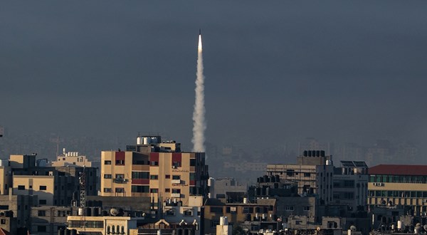 Kako je tekao Hamasov napad: Ispalili tisuće raketa pa upali paraglajderom i motorima