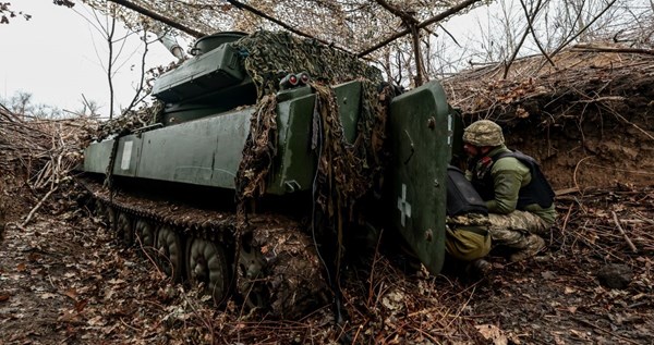 SAD šalje Ukrajini ogroman paket pomoći. Uključuje i tenkove te protuzračnu obranu