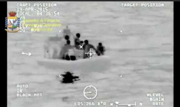Migranti se nagurali u brod dug 30 metara, oko 650 ih se utopilo u Mediteranu