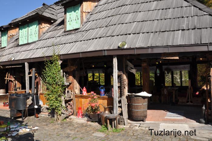 Tuzlarije