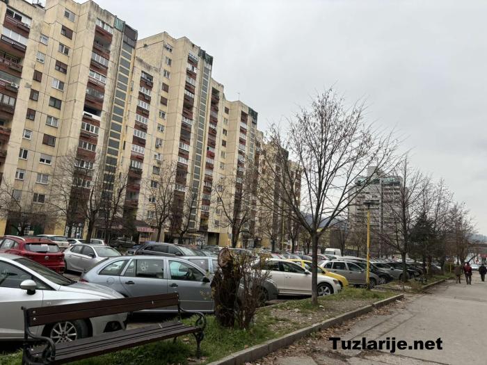 <br>Tuzlarije