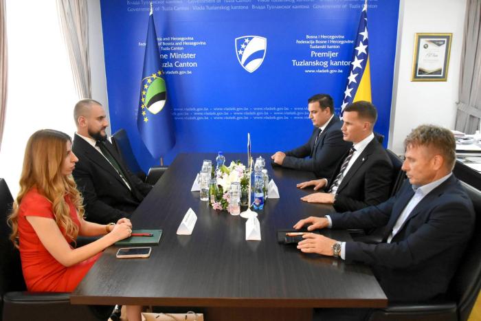 Tuzlarije